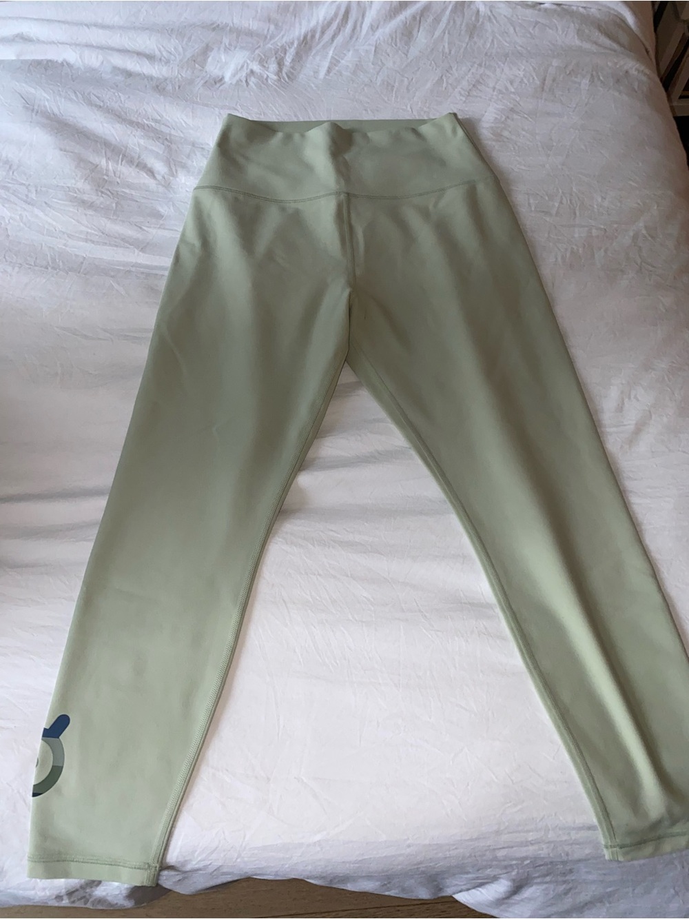 Peloton Light Sage Green Leggings Size L